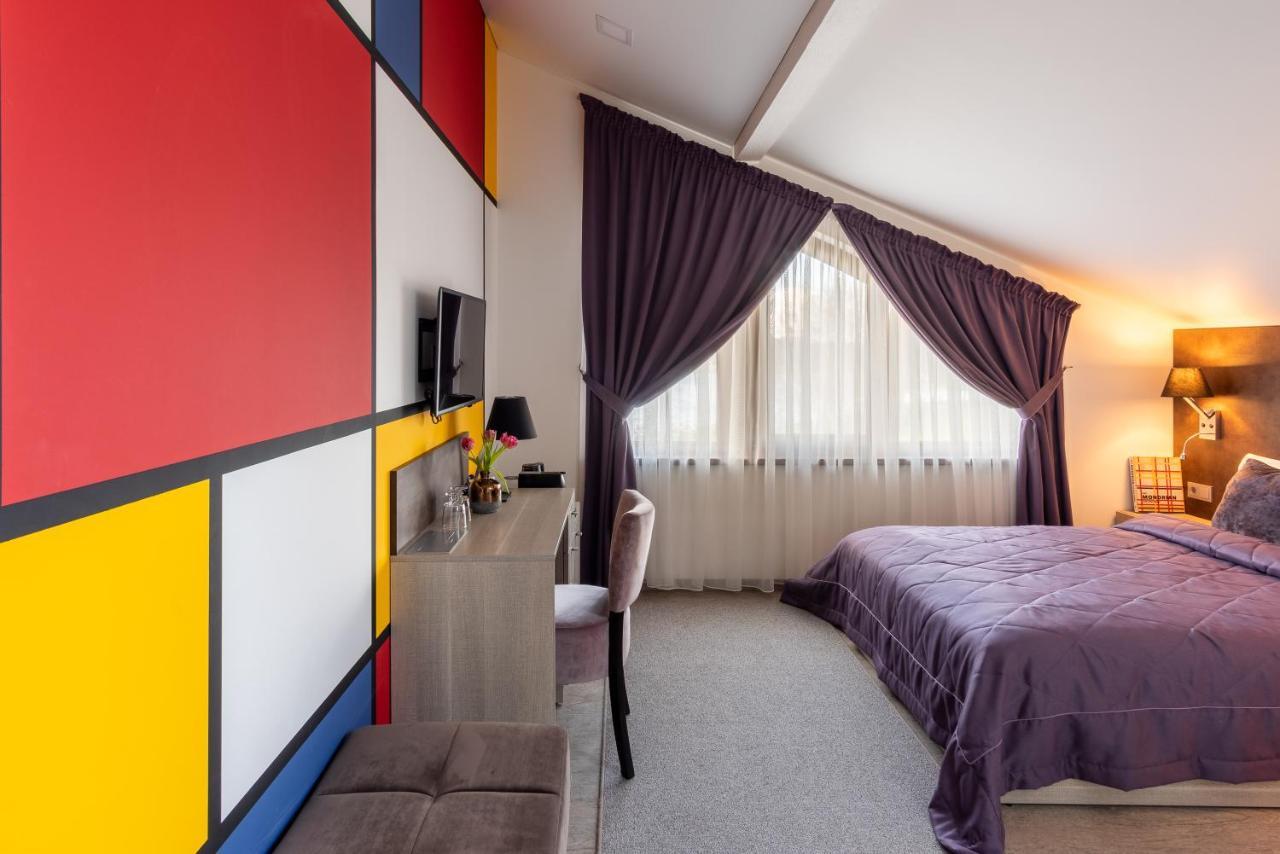 Lavender Inn Guest House Viesvenai Екстер'єр фото