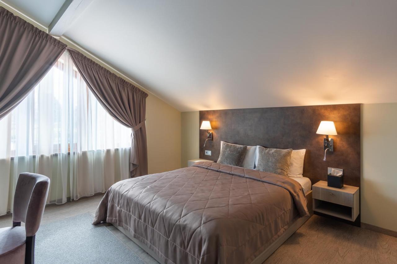 Lavender Inn Guest House Viesvenai Екстер'єр фото