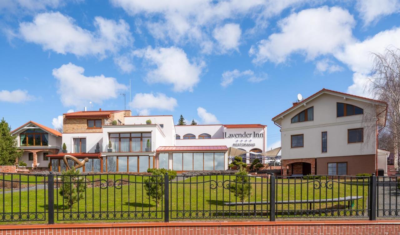 Lavender Inn Guest House Viesvenai Екстер'єр фото