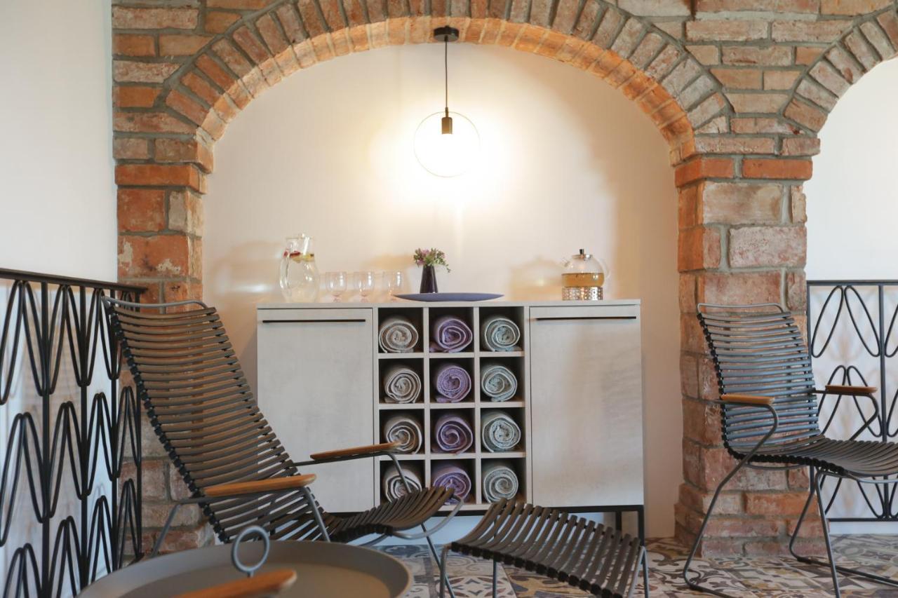 Lavender Inn Guest House Viesvenai Екстер'єр фото